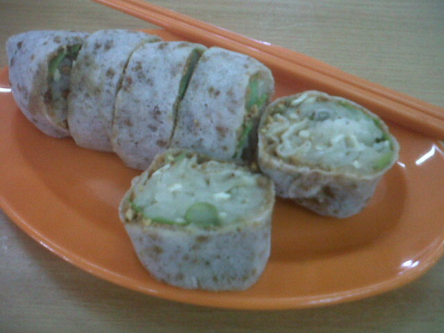 Popiah & Ha peng at Song Thian Cheok Road